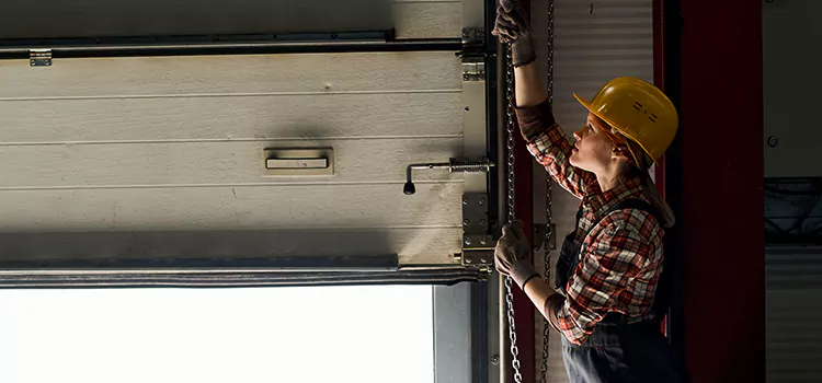 Addressing Common Garage Door Stoppage Issues in Dickinson, ND